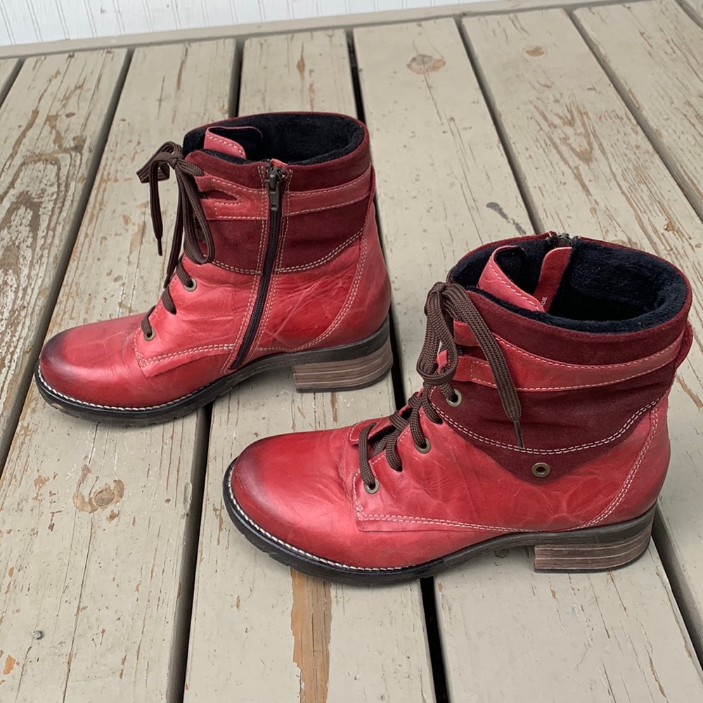 Dromedaris red boot EU 40 Kara combat lace up